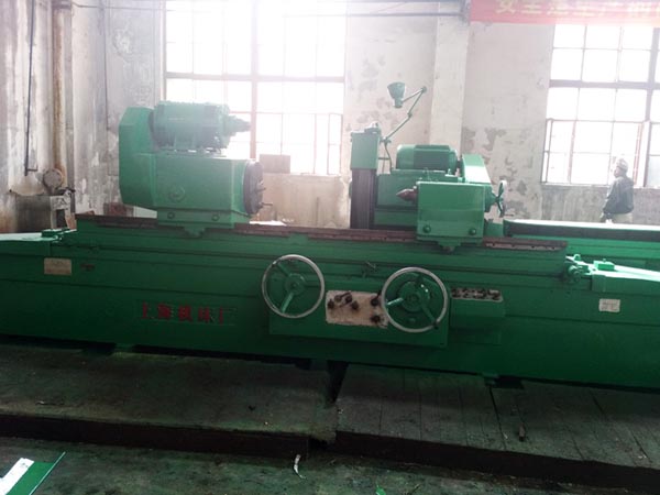 機械設(shè)備噴漆